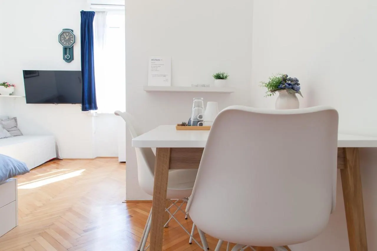Milla Rooms 3*, Split Croatia